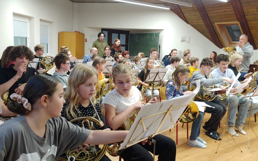 Víkend plný hornových tónů